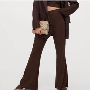 H&M Brown Ribbed Flares Leggings